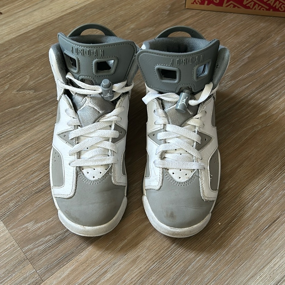 Air Jordan 6 Retro
